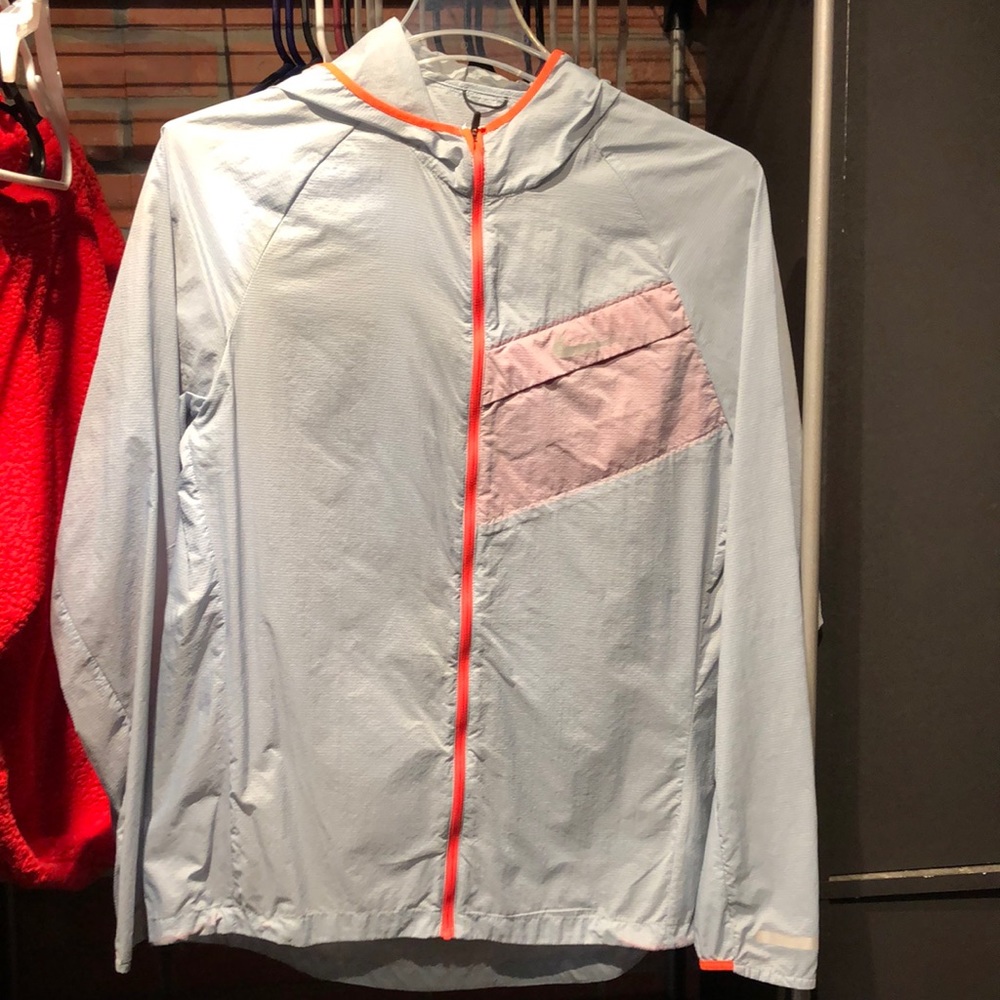 Nike lightweight running jacket